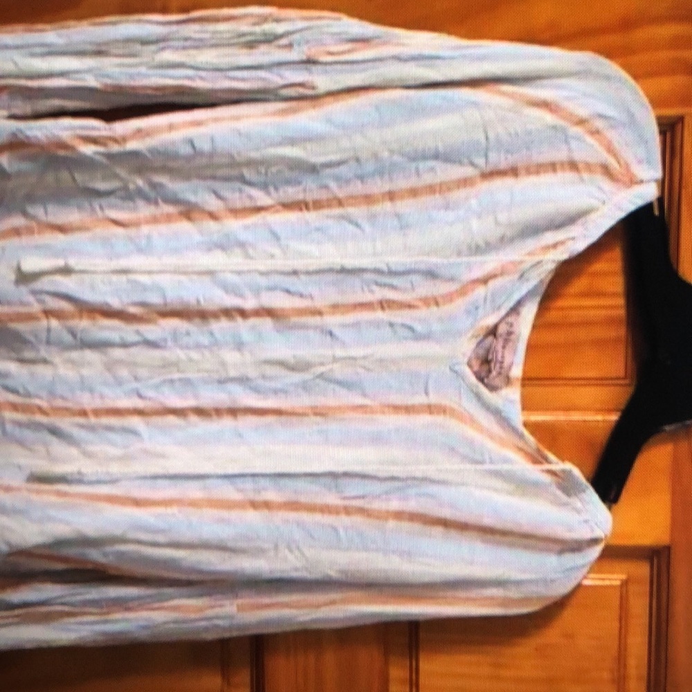 V-neck leisure tops